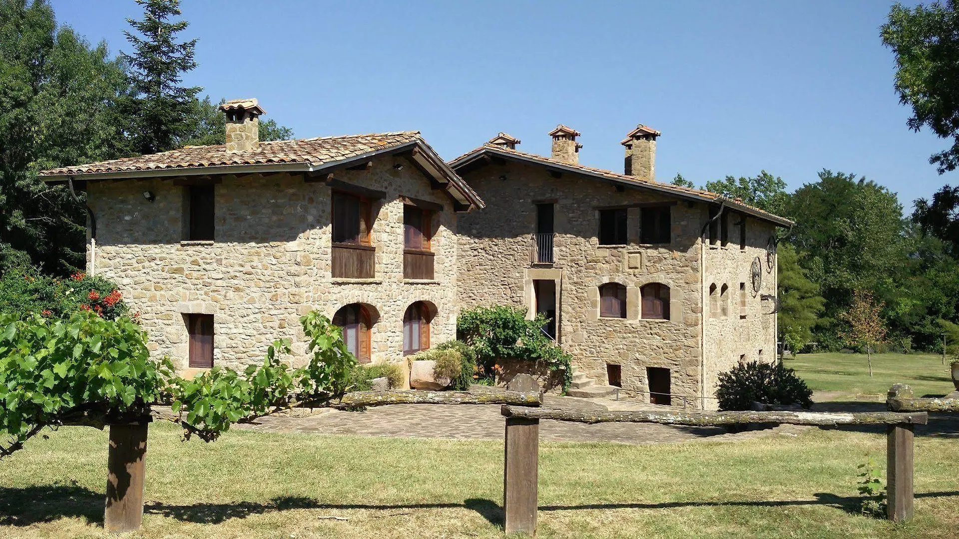 Mas El Carrer Apartment Santa Pau